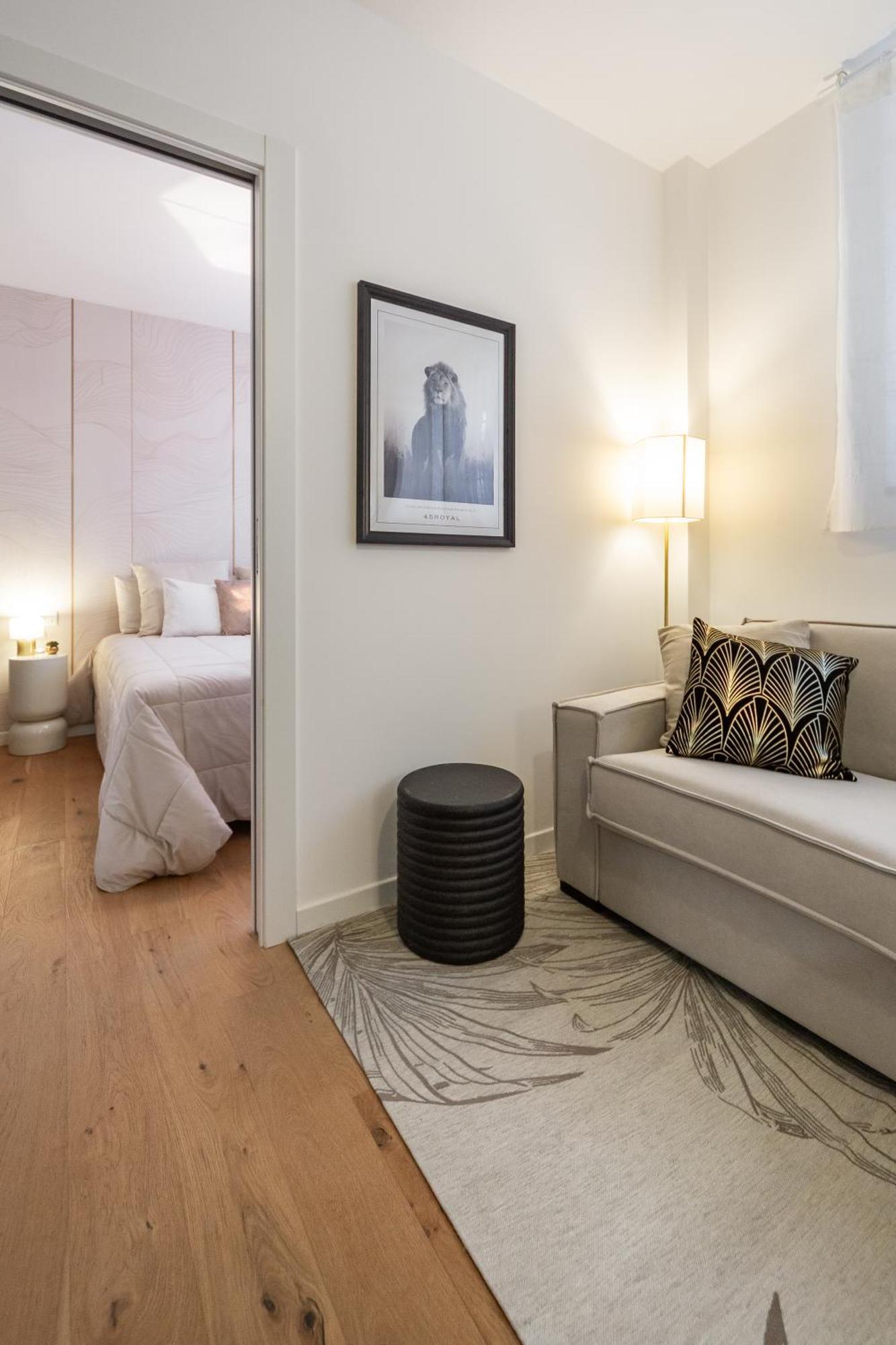 45royal Stylish House Center Milán
